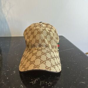 Gucci baseball cap